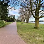 Будинок відпочинку Weserblick Hafen-haus-bremen Бремен