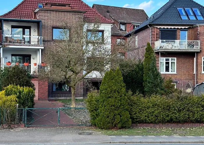 Weserblick Hafen-haus-bremen *